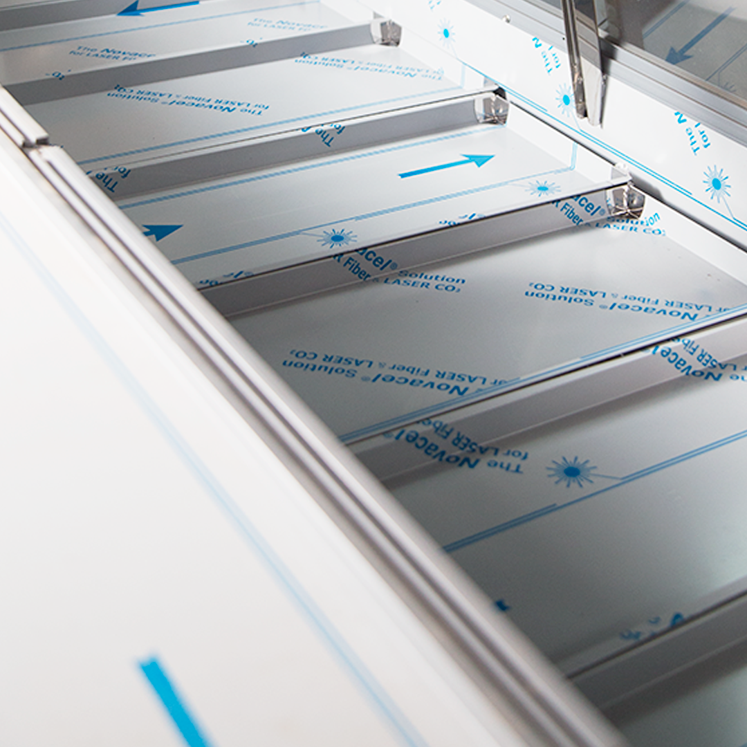 EXHIBIDOR CARNICERO 1.5MTS. INOX CON DEPOSITO LUXURY - Imagen 3